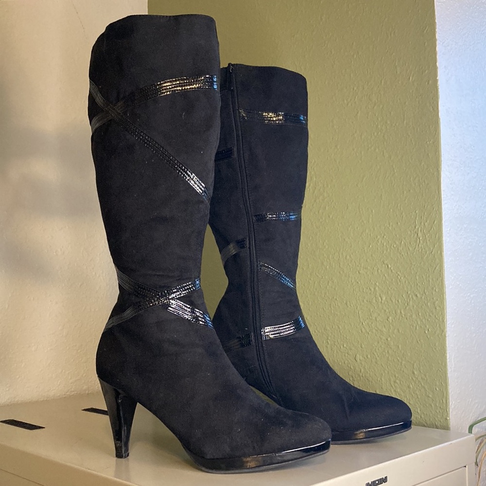 impo Santana 8M black suede textured black high heeled boot